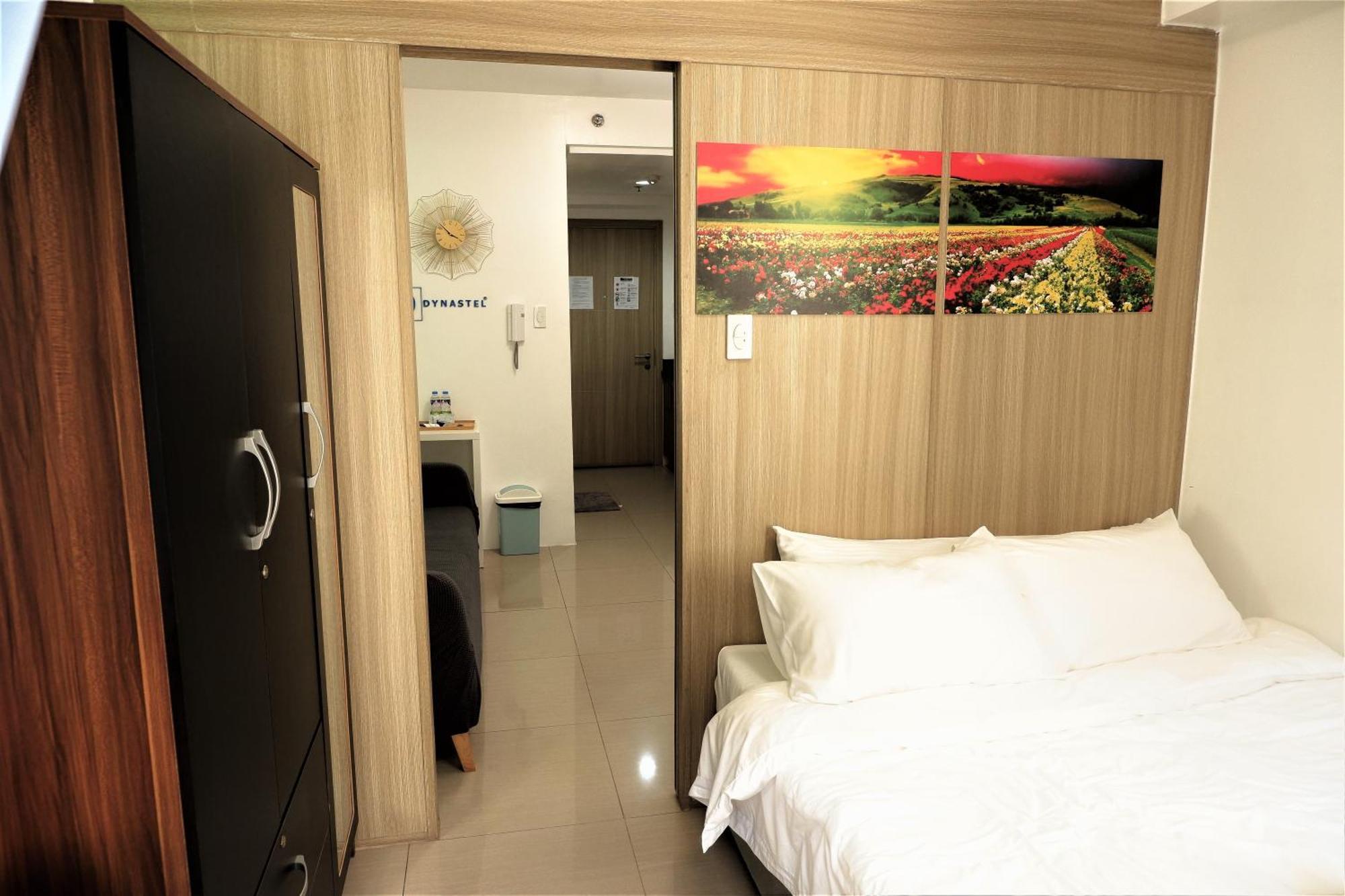 Mall Of Asia Shore Dynastel Staycation 파사이 외부 사진