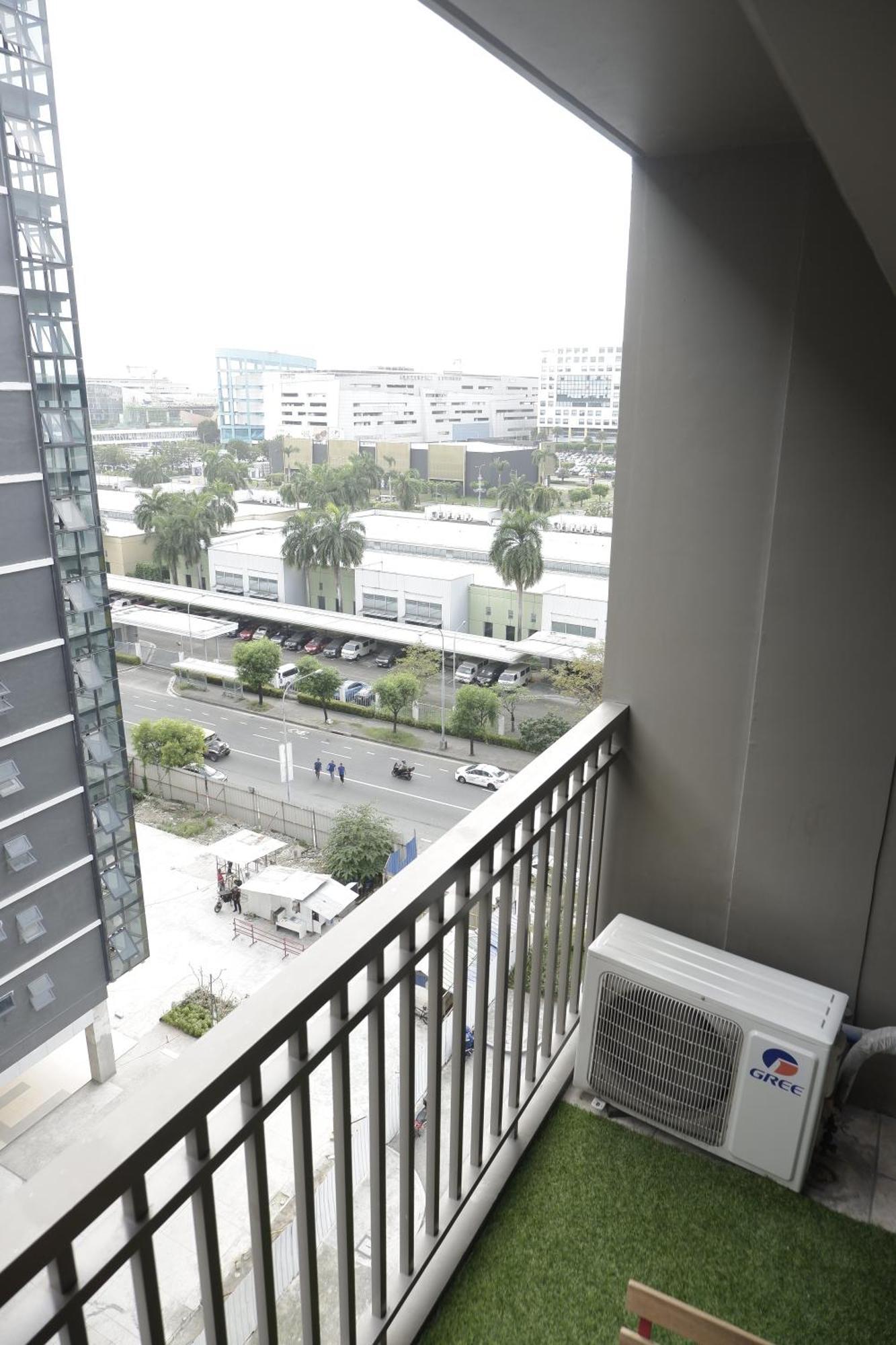 Mall Of Asia Shore Dynastel Staycation 파사이 외부 사진